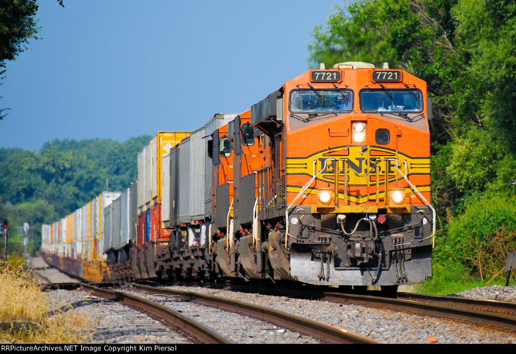 BNSF 7721